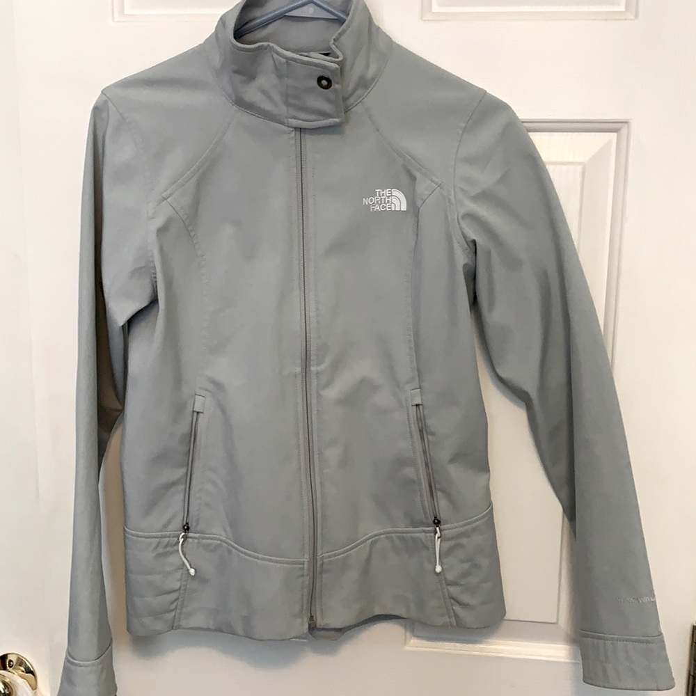 Women’s North Face jacket